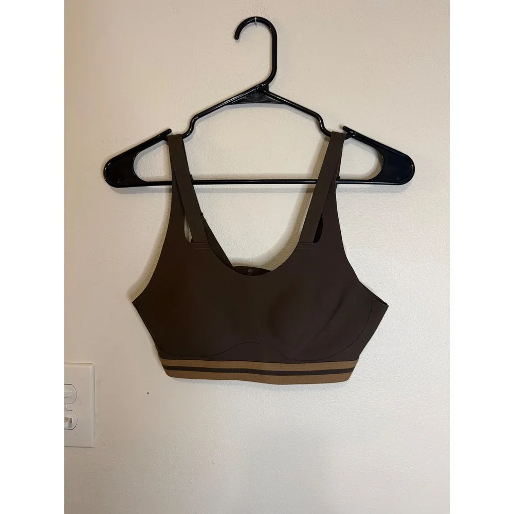 Lululemon Levitation Sports Bra Walnut Crunch/Sand 32C NWT $78 MSRP Clasp